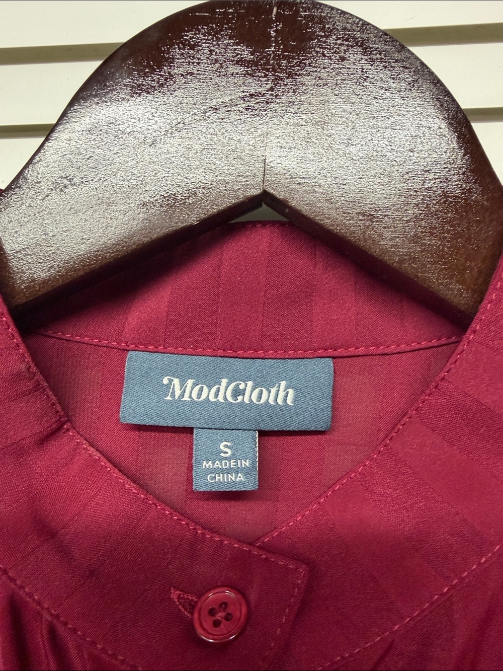 Modcloth Burgundy Pintuck Button-Up Blouse - Picture 3 of 3